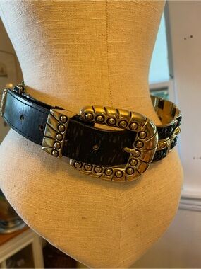 Black & Gold Link Leather Western Belt with Ornate Gold-Tone Buckle